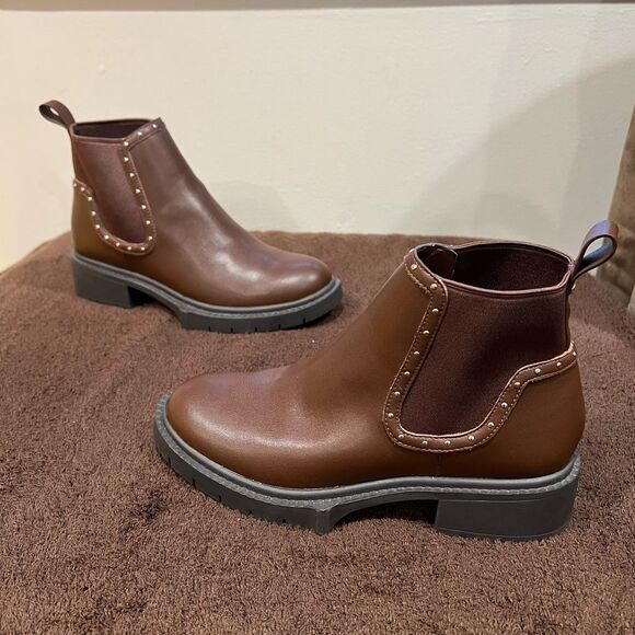 Coach Lory Chunky Studded Ankle Bootie Brown Size 6 - Picture 3 of 15